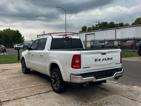 Used 2026 RAM 1500 Laramie AWD/4WD image 5
