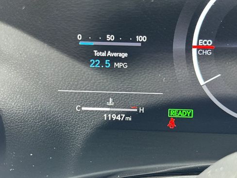 Used 2025 Lexus TX 500h AWD w/ Technology Package image 22
