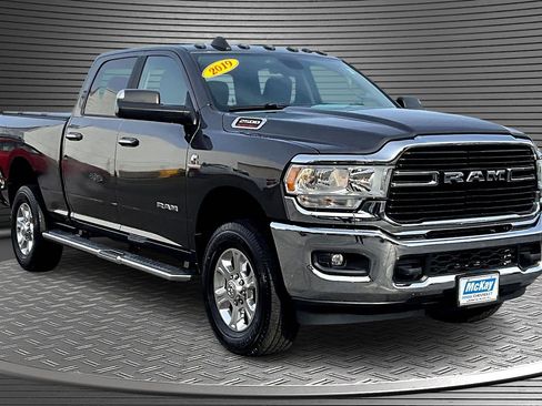 Used 2019 RAM 2500 Big Horn image 1