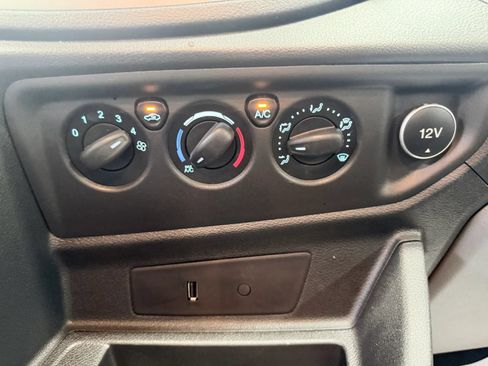 Used 2018 Ford Transit 350 XL RWD image 46