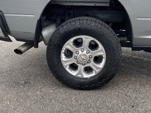 Used 2019 RAM 2500 Big Horn AWD/4WD image 11