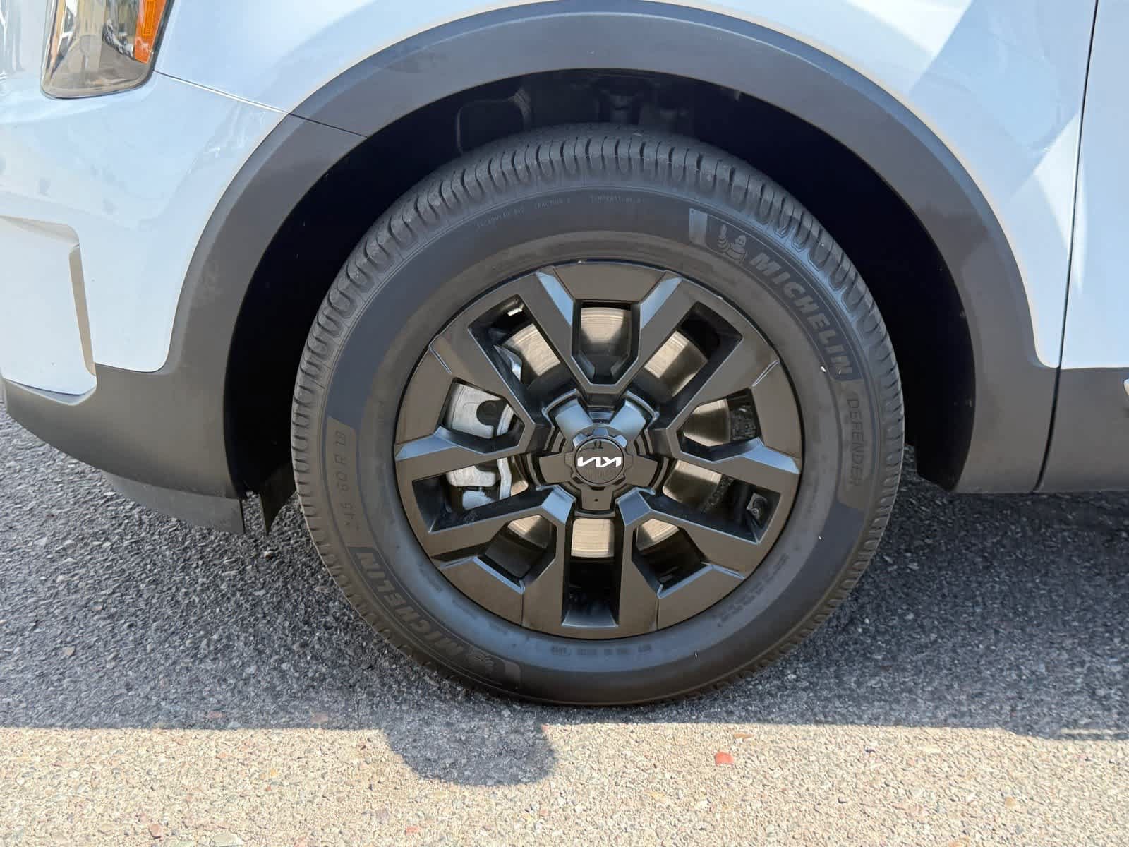 Used 2023 Kia Telluride SX Prestige X-Pro AWD/4WD image 12