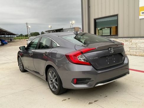 Used 2019 Honda Civic EX-L image 6