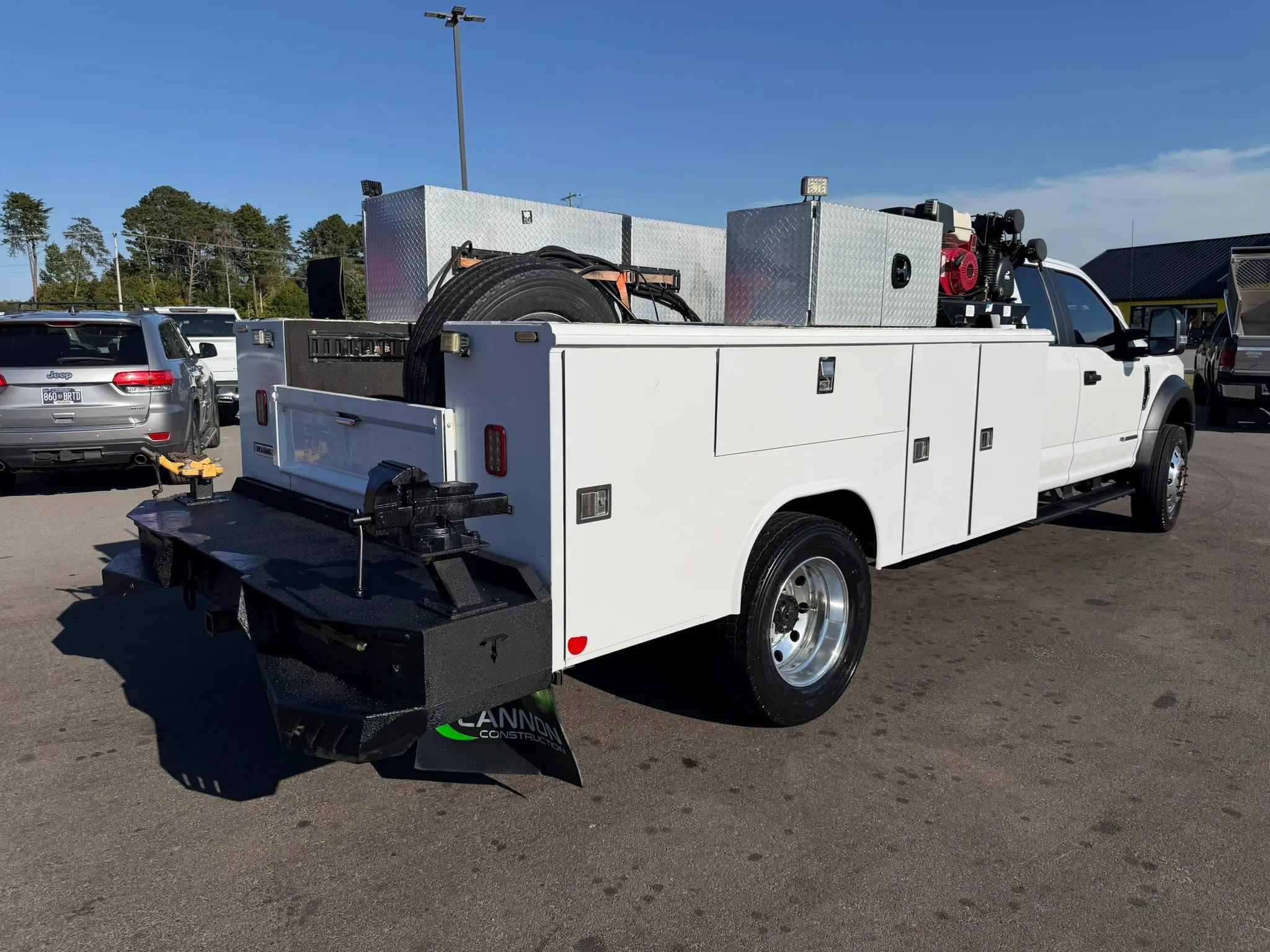 Used 2018 Ford F450 XL w/ Power Equipment Group AWD/4WD image 3