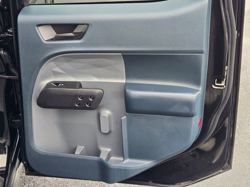 Used 2024 Ford Maverick XLT w/ XLT Luxury Package image 9