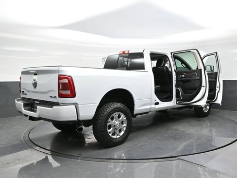 Used 2023 RAM 2500 Laramie AWD/4WD image 43