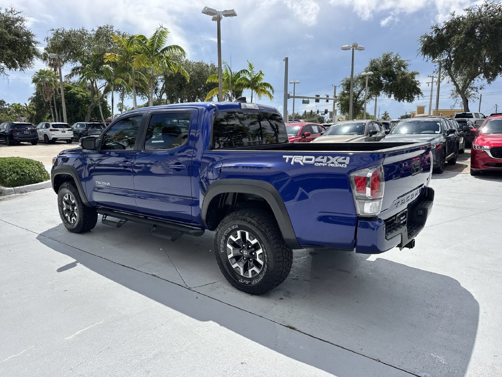 Used 2023 Toyota Tacoma TRD Off-Road w/ TRD Premium Off Road Package AWD/4WD image 12
