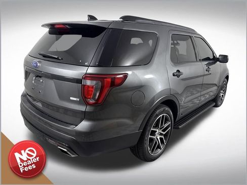Used 2017 Ford Explorer Sport w/ Equipment Group 401A image 3