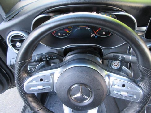 Used 2022 Mercedes-Benz GLC 300 4MATIC image 52