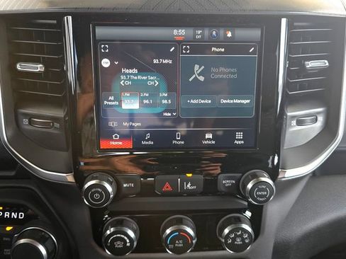 New 2026 RAM 1500 Express AWD/4WD image 11