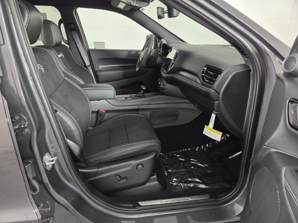 New 2026 Dodge Durango SRT Hellcat w/ Trailer Tow Group IV AWD/4WD image 23