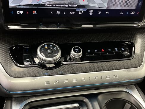 New 2026 Ford Expedition Platinum w/ Stealth Performance Package image 26