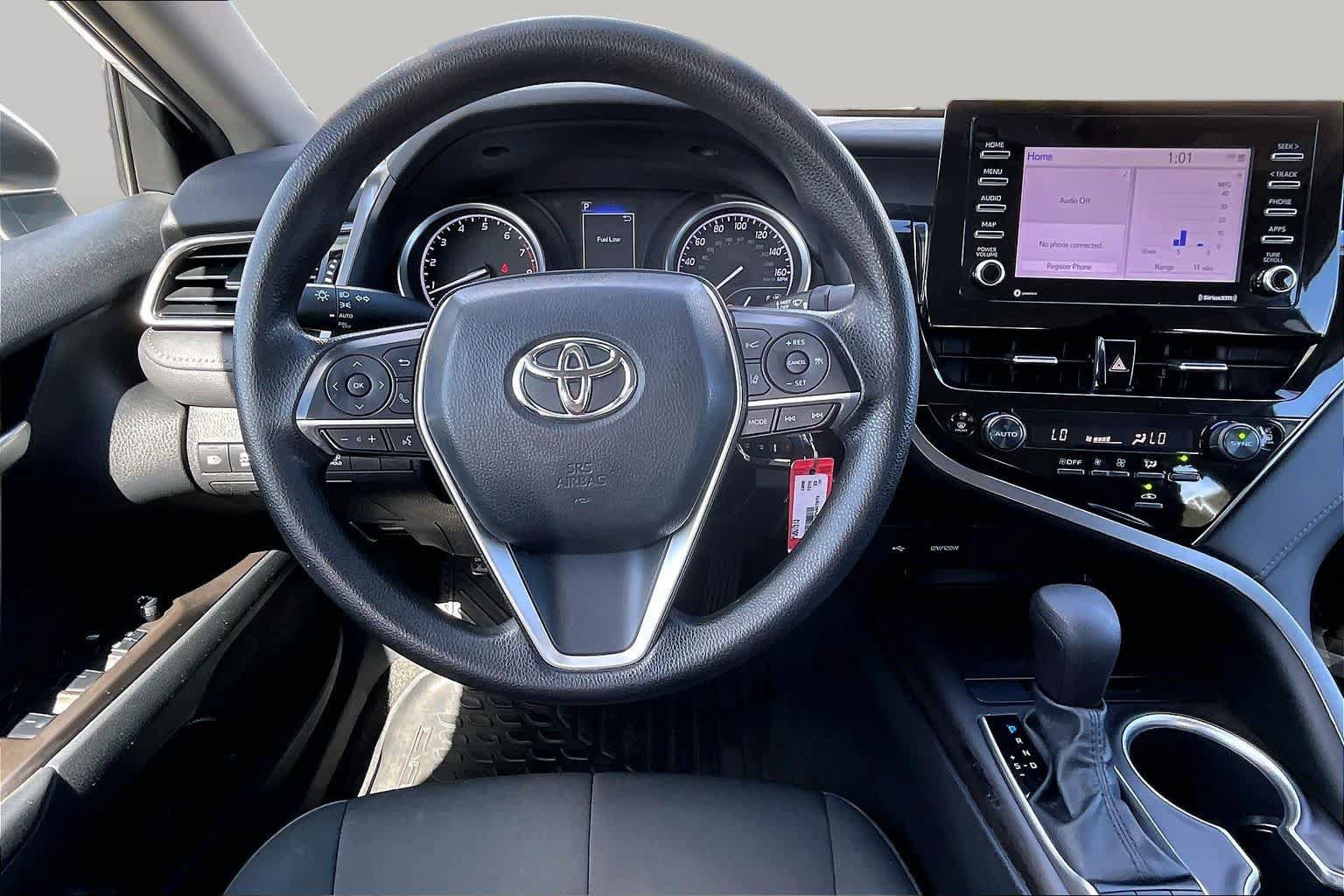 Used 2023 Toyota Camry LE FWD image 5