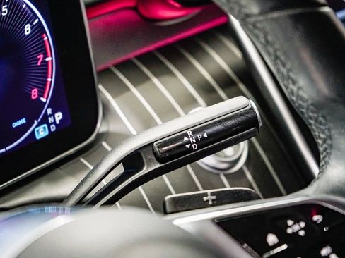 Used 2023 Mercedes-Benz C 300 Sedan image 21