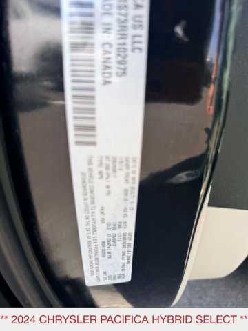 Certified 2024 Chrysler Pacifica Limited FWD image 19