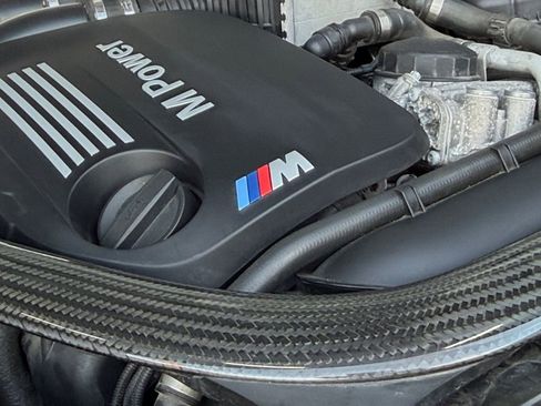 Used 2017 BMW M3 image 40