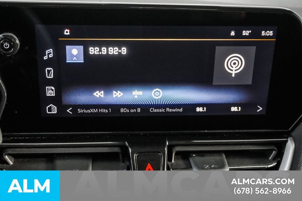 Used 2025 Chevrolet TrailBlazer LT FWD image 35
