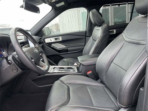 Used 2022 Ford Explorer ST w/ Equipment Group 401A image 13