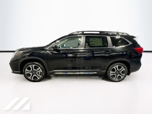 New 2026 Subaru Ascent Limited AWD/4WD image 8