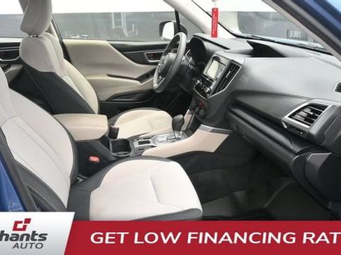 Used 2023 Subaru Forester AWD/4WD image 10