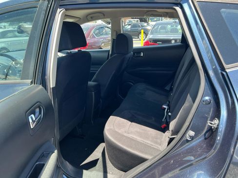 Used 2015 Nissan Rogue S w/ Convenience Package AWD/4WD image 16