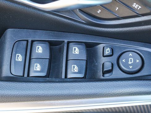 Certified 2025 BMW 330i Sedan w/ Convenience Package image 20