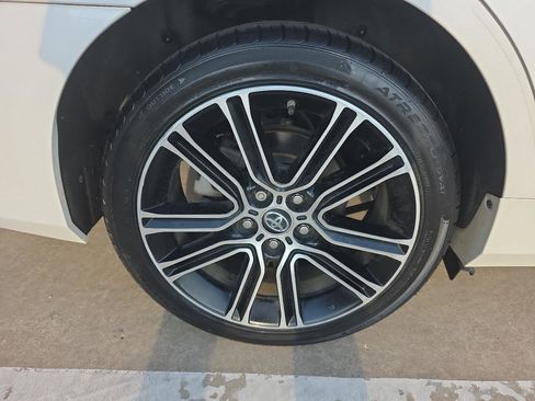 Used 2016 Toyota Camry SE image 31