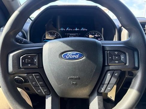 Used 2019 Ford F250 XLT w/ XLT Premium Package AWD/4WD image 10
