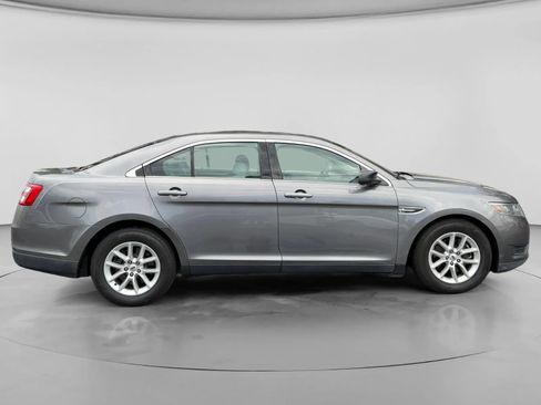 Used 2014 Ford Taurus SE FWD image 6