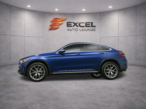Used 2022 Mercedes-Benz GLC 300 4MATIC Coupe image 42