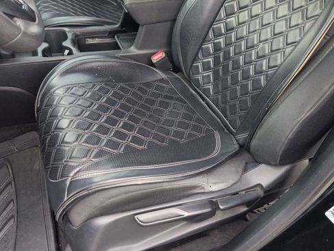 Used 2017 Honda CR-V LX image 16