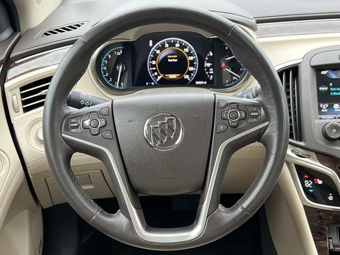 Used 2016 Buick LaCrosse Leather image 24