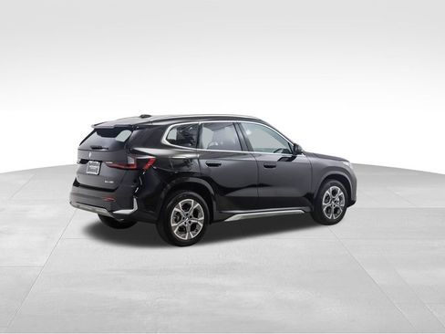 Used 2025 BMW X1 xDrive28i w/ Convenience Package image 5