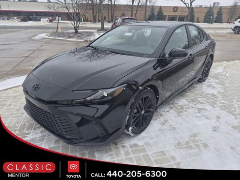 New 2026 Toyota Camry SE image 4