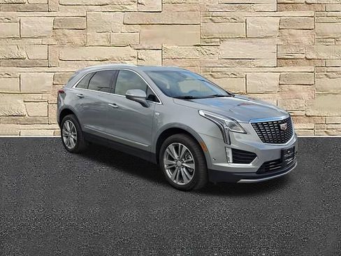 Certified 2026 Cadillac XT5 Premium Luxury w/ Driver Assist Package AWD/4WD image 1