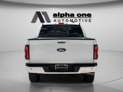 Used 2024 Ford F150 Lariat w/ FX4 Off-Road Package AWD/4WD image 9