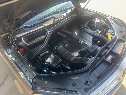 Used 2017 Mercedes-Benz GLS 450 4MATIC image 33