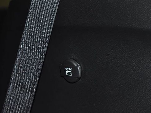 New 2026 Chrysler Pacifica Select FWD image 31