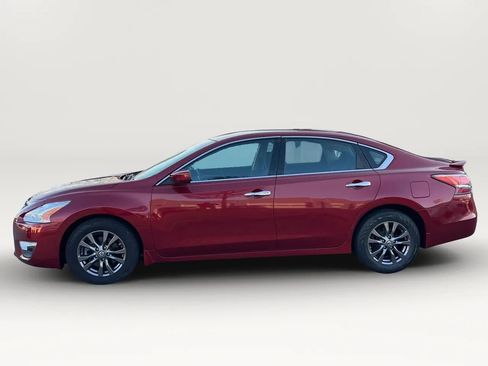 Used 2015 Nissan Altima 2.5 S w/ Special Edition Package image 4