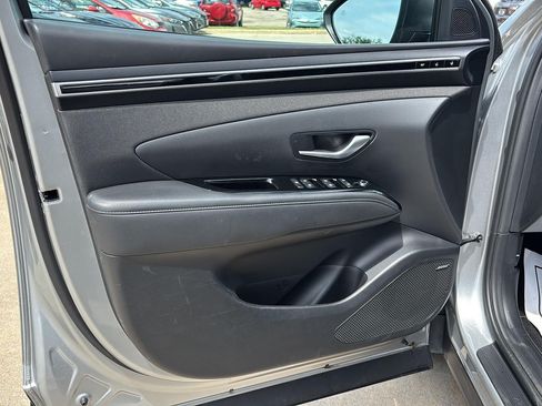 Used 2023 Hyundai Tucson Limited w/ Cargo Package AWD/4WD image 9