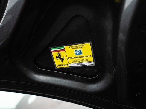 Certified 2022 Ferrari Roma RWD image 18