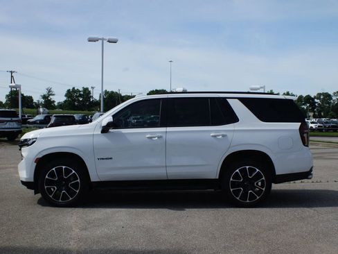 Used 2022 Chevrolet Tahoe RST w/ Sport Performance Package AWD/4WD image 13
