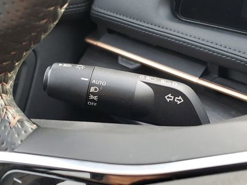 Certified 2023 Nissan Ariya ENGAGE image 13