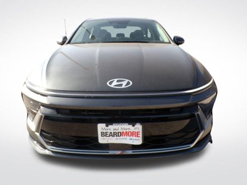 Certified 2025 Hyundai Sonata SEL AWD/4WD image 6