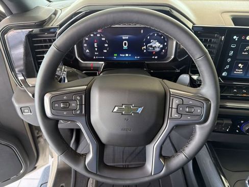 New 2026 Chevrolet Silverado 1500 ZR2 w/ LPO, Dark Essentials Package AWD/4WD image 32