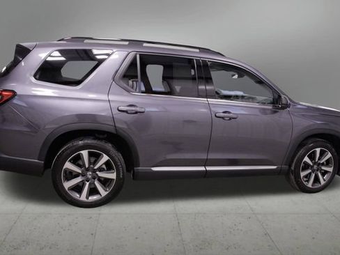 Certified 2024 Honda Pilot Elite image 7