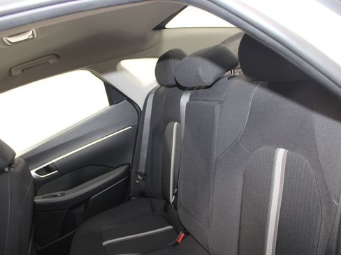 Used 2025 Hyundai Sonata SEL FWD image 18