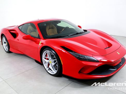 Used 2020 Ferrari F8 Tributo RWD image 3