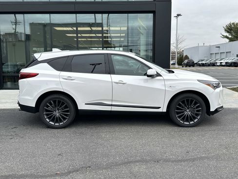 Used 2024 Acura RDX A-Spec image 2