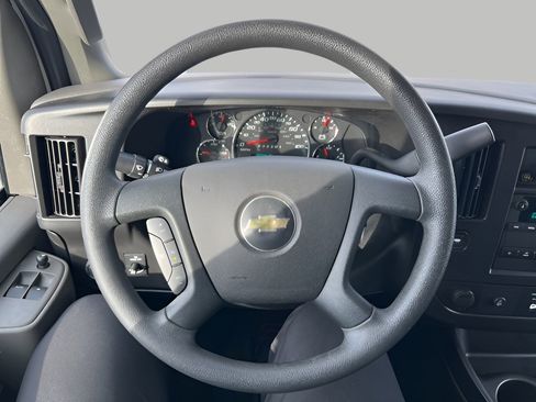 Used 2024 Chevrolet Express 2500 w/ Driver Convenience Package image 18